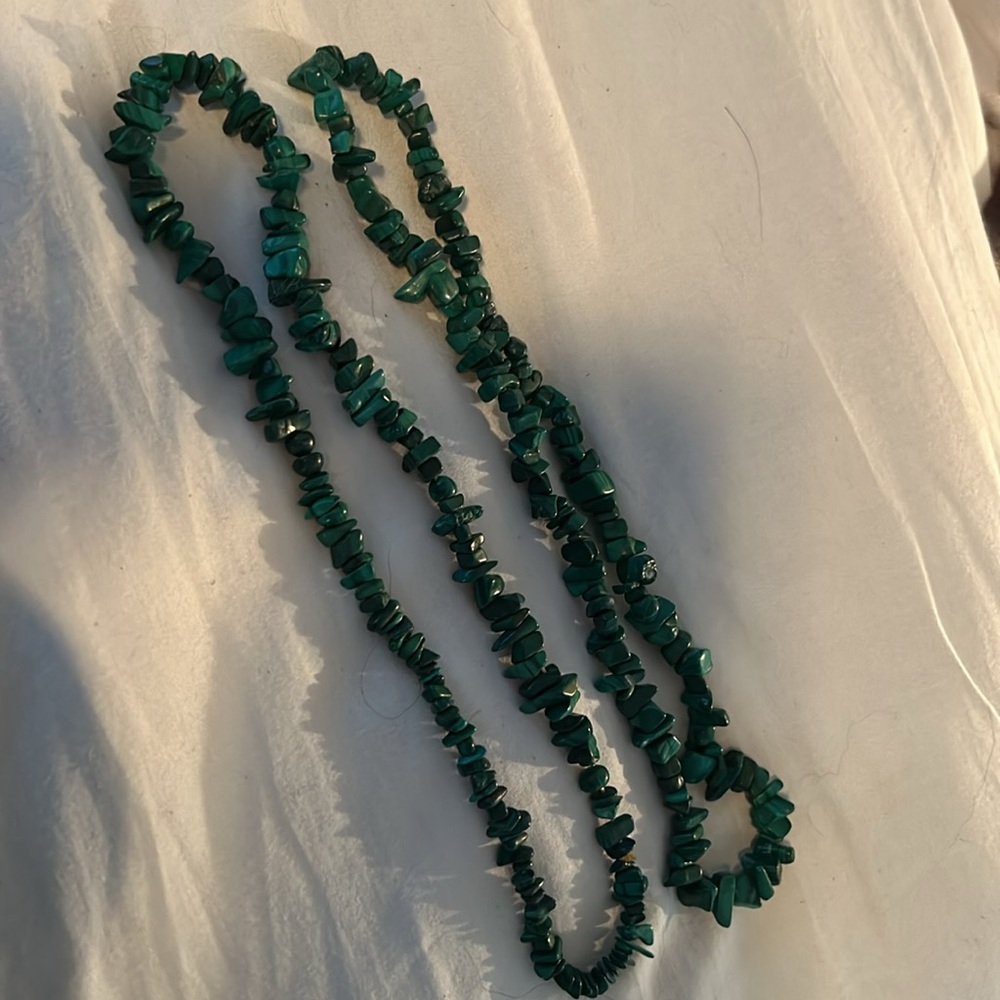 Two Malachite necklaces on elastic